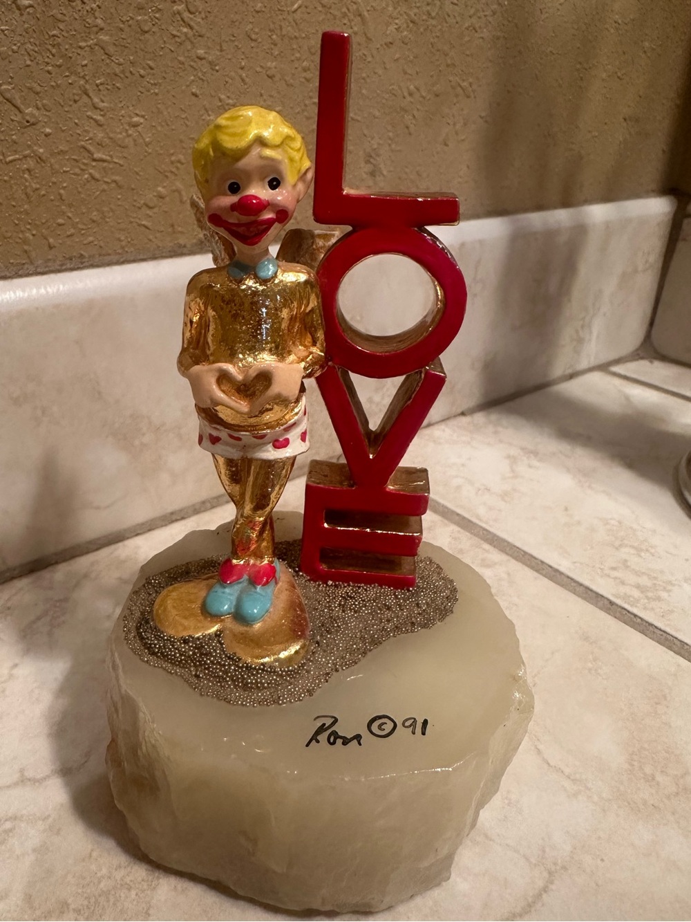 Ron Lee 1991 LOVE angel wings clown on granite marble base. Collectible